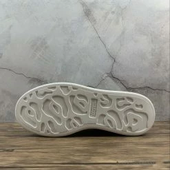 HypeYourBeast A. Mcqueen Alexander McQueen White / Rainbow