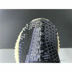 Hypeyourbeast Adidas Yeezy Boost 350 V2'Carbon'