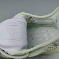 Hypeyourbeast Adidas Yeezy Boost 350 V2'Hyperspace'