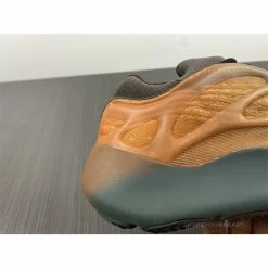 HypeYourBeast Adidas Yeezy 700 V3'Copper'