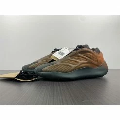 HypeYourBeast Adidas Yeezy 700 V3 'Copper'