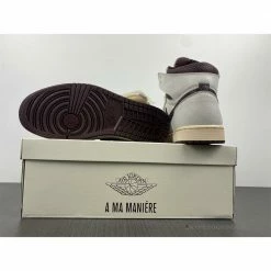 HypeYourBeast Air Jordan 1 High'A Ma Maniere'