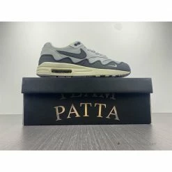 Hypeyourbeast Nike Air Max 1'Patta - Grey'