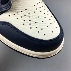 Hypeyourbeast Air Jordan 1 High'Obsidian'