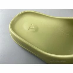 Hypeyourbeast Adidas Yeezy Slide Resin Green