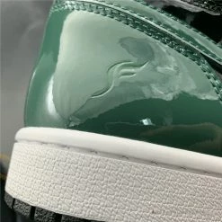 Hypeyourbeast Air Jordan 1 High'Anti-Gravity Machines'