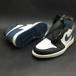 Hypeyourbeast Air Jordan 1 Retro High OG Blue Moon