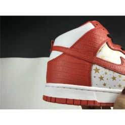 Hypeyourbeast Nike Dunk High X Supreme Red
