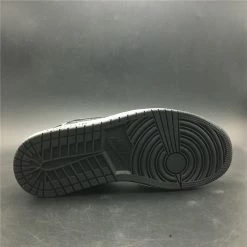 Hypeyourbeast Off White X Jordan 1 X LV Black