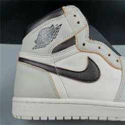 Hypeyourbeast Jordan 1 Retro High OG Defiant SB NYC To Paris