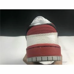 HypeYourBeast Nike SB Dunk Low'Roller Derby'