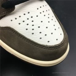 Hypeyourbeast Travis Scott X Air Jordan 1 Retro High OG'Mocha'