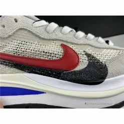 Hypeyourbeast Sacai X Nike Pegasus Vaporfly White / Red