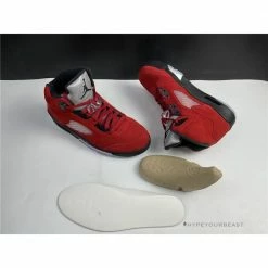 HypeYourBeast Air Jordan 5 Retro'Raging Bulls Red'