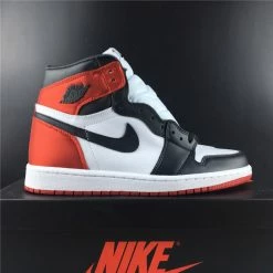 Hypeyourbeast Air Jordan 1 Retro High WMNS'Satin Black Toe'
