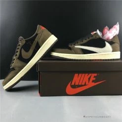 Hypeyourbeast Travis Scott X Air Jordan 1 Low'Mocha'