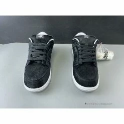 HypeYourBeast Nike SB Dunk Low Pro'Medicom Toy'