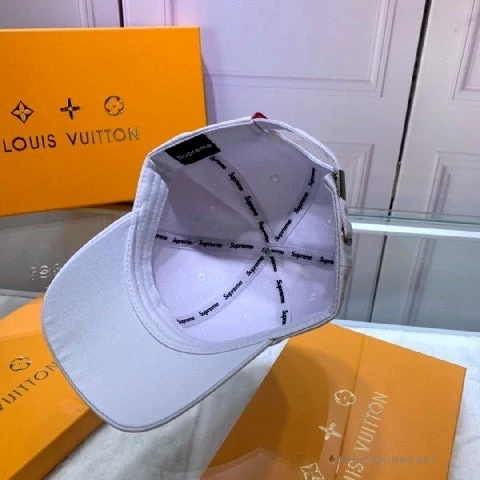 Hypeyourbeast Supreme Hat White