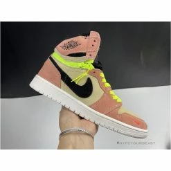 HypeYourBeast Air Jordan 1 High Switch'Pink Volt'