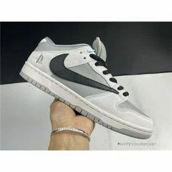 Hypeyourbeast Nike SB Dunk Low X Playstation X Travis Scott