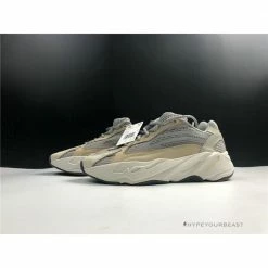 Hypeyourbeast Adidas Yeezy Boost 700 V2'Cream'