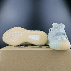 Hypeyourbeast Adidas Yeezy Boost 350 V2'Hyperspace'