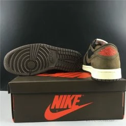 Hypeyourbeast Travis Scott X Air Jordan 1 Low'Mocha'