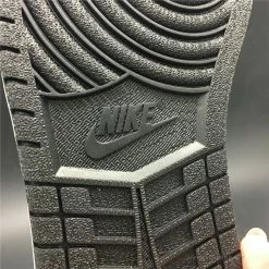 Hypeyourbeast Air Jordan 1 Retro High Sports Illustrated (A Star Is Born)