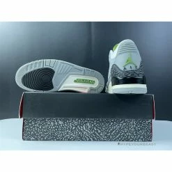 HypeYourBeast Air Jordan 3 Retro Chlorophyll