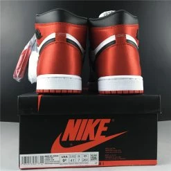 Hypeyourbeast Air Jordan 1 Retro High WMNS'Satin Black Toe'