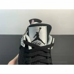 HypeYourBeast Air Jordan 4 Retro'Fear Pack'