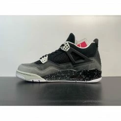 HypeYourBeast Air Jordan 4 Retro'Fear Pack'
