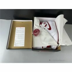 Hypeyourbeast Air Jordan 1 Retro'Metallic Red'