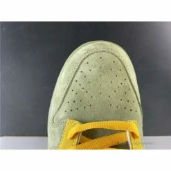 HypeYourBeast Nike SB Dunk Low'Puff N Stuff'