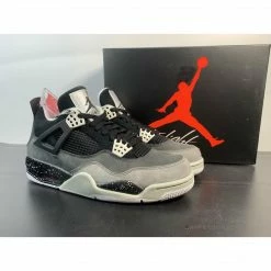 HypeYourBeast Air Jordan 4 Retro'Fear Pack'