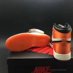 Hypeyourbeast Air Jordan 1 Retro High OG'Shattered Backboard'