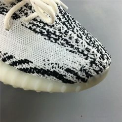 Hypeyourbeast Adidas Yeezy Boost 350 V2'Zebra'