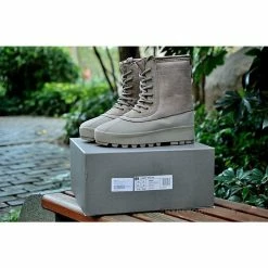 Hypeyourbeast Adidas Yeezy 950 Light Grey