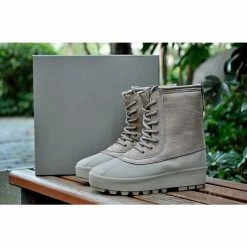 Hypeyourbeast Adidas Yeezy 950 Light Grey
