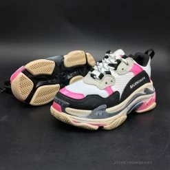 Hypeyourbeast BCG Triple S Pink / Black