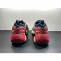 Hypeyourbeast Adidas Yeezy 700 V3'Fade Carbon'