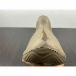 Hypeyourbeast Adidas Yeezy Foam Runner'MX Sand'