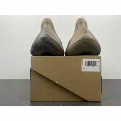 Hypeyourbeast Adidas Yeezy Foam Runner'MX Sand'