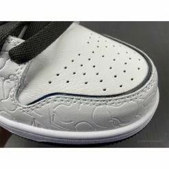 Hypeyourbeast Bape Sta Low Top Sneakers'White Metallic Silver'