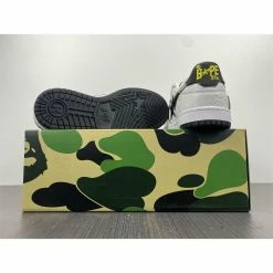 Hypeyourbeast Bape Sta Low Top Sneakers'White Metallic Silver'