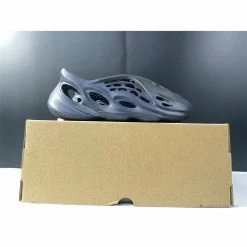 Hypeyourbeast Adidas Yeezy Foam Runner'Mineral Blue'