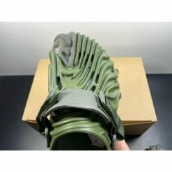 Hypeyourbeast Slides Crocs Pollex Clog By Salehe Bembury Menemsha Cucumber