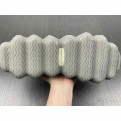 Hypeyourbeast Adidas Yeezy 400'Coconut Grey'