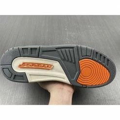 Hypeyourbeast AIr Jordan 3 Retro'Patchwork'