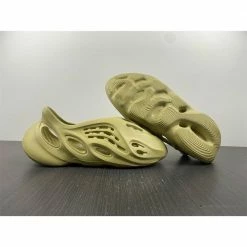 Hypeyourbeast Yeezy Foam Runner 'Yellow'